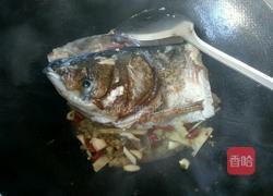 萝卜炖鱼头的做法图解10