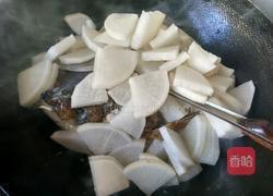 萝卜炖鱼头的做法图解11