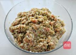 猪肉酸菜水饺的做法图解6