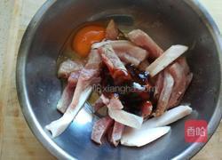 丝瓜酥肉汤的做法图解2