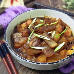 五花肉炖萝卜的做法[图]