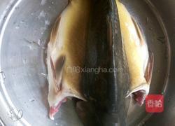 清蒸裸斑鱼的做法图解3