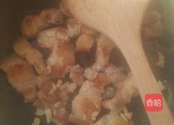 五花肉炖土豆片的做法图解3