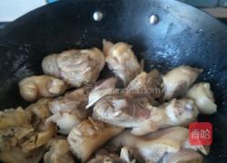 冰糖猪蹄的做法图解4