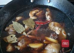 冰糖猪蹄的做法图解6