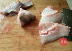 滑炒鱼片的做法图解1