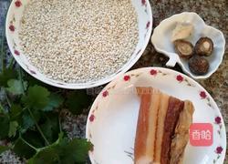 腊肉香菇糯米饭的做法图解1