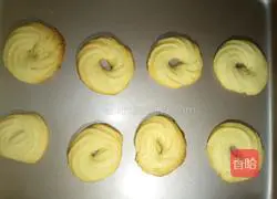 Illustration of how to make cookies 12