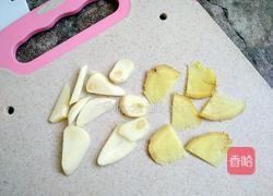 芹香干锅香辣虾的做法图解3