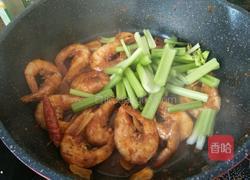 芹香干锅香辣虾的做法图解18