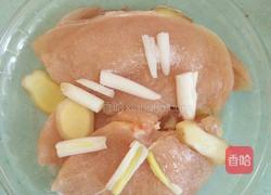 家常煎鸡胸肉的做法图解2