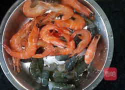 香辣花生脆皮虾的做法图解1