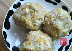 家常猪肉酸菜馅包子的做法图解3