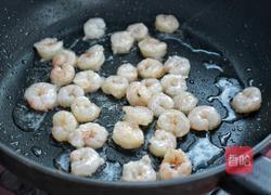 虾仁滑蛋的做法图解8