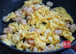 虾仁滑蛋的做法图解11