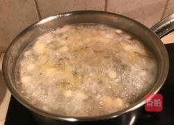 川贝冰糖炖银耳雪梨汤的做法图解10