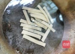 炸土豆花的做法图解5