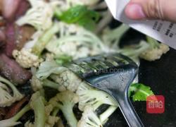 腊肉炒花菜的做法图解6