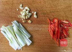 羊肉片炒香菜的做法图解3