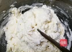 椒盐大饼的做法图解1