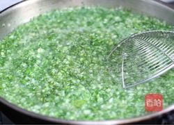 青菜猪肉馄饨的做法图解3