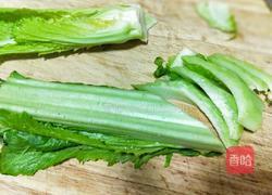 香肠炒棒菜 的做法图解3