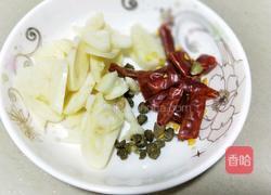 香肠炒棒菜 的做法图解5