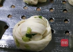 葱花椒盐花卷的做法图解4