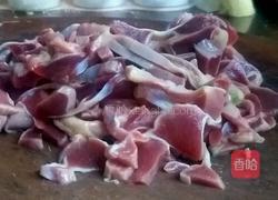 酸辣鸡胗的做法图解1