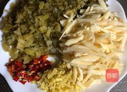 竹笋炒酸芥菜的做法图解2