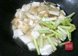 芹菜豆腐的做法图解5