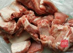 腐乳排骨的做法图解1