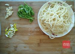 家常炒饼丝的做法图解1