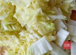 排骨炖白菜的做法图解2