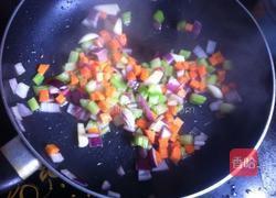 素炒馒头丁的做法图解5