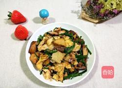 蒜苗炒鸡蛋香干的做法图解11