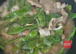 家常排骨炖豆角土豆的做法图解9