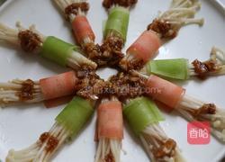 五彩金针菇卷的做法图解8