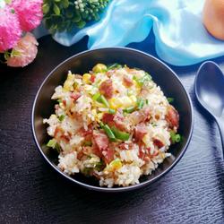 腊肠炒饭的做法[图]