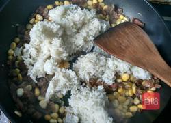 腊肠炒饭的做法图解10