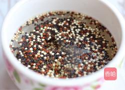 藜麦水果沙拉的做法图解2