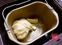 牛角面包的做法图解3