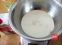 红丝绒杯子蛋糕的做法图解12