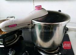 高压锅酱牛肉不加一滴水的做法图解5