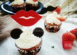 红丝绒杯子蛋糕的做法图解17