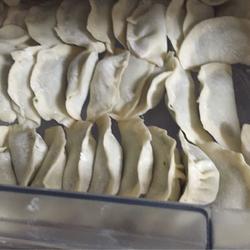 手工地菜饺子的做法[图]