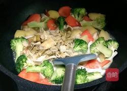 咸笋蔬菜汤的做法图解4