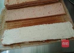 皇室草莓千层蛋糕的做法图解11
