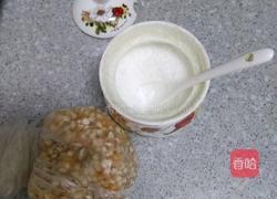 自制爆米花的做法图解1