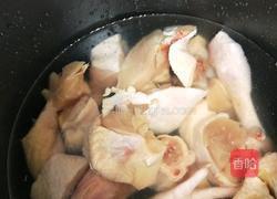 鸡肉炖粉条的做法图解2